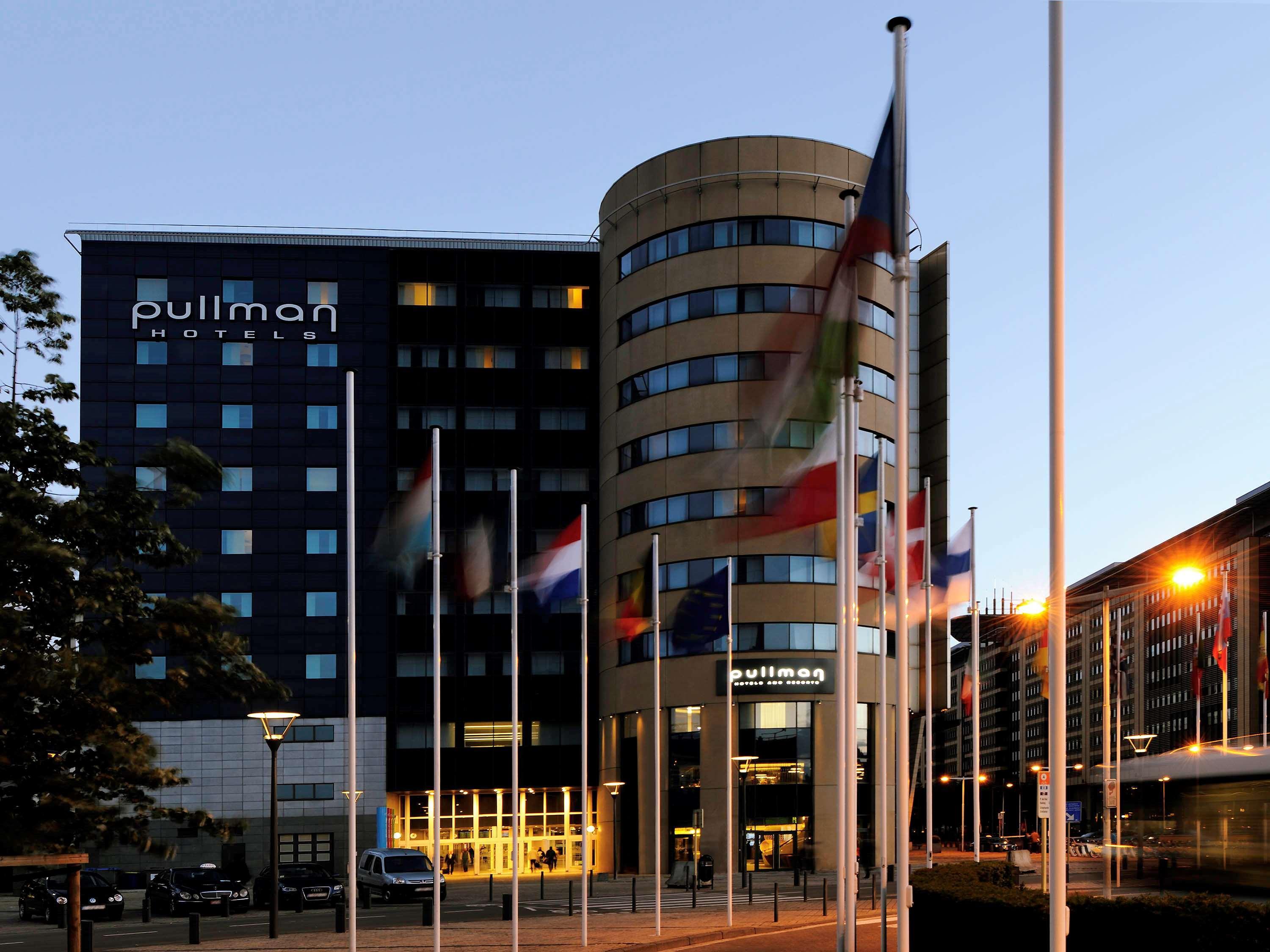 Hôtel Pullman Brussels Centre Midi Extérieur photo